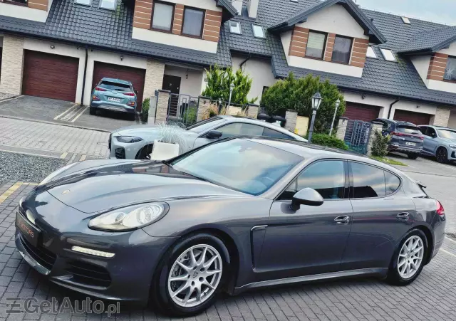 PORSCHE Panamera Diesel