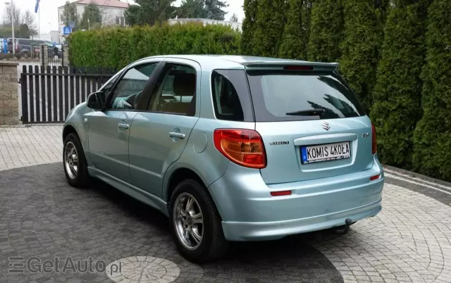 SUZUKI SX4 