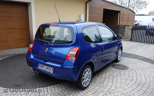 RENAULT Twingo 