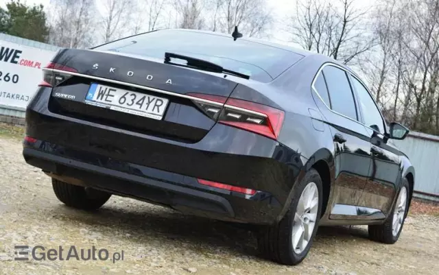 SKODA Superb 2.0 TDI SCR Style DSG