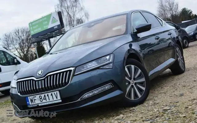 SKODA Superb 2.0 TDI SCR Style DSG