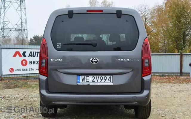 TOYOTA Proace City Verso 1.5 D-4D Family