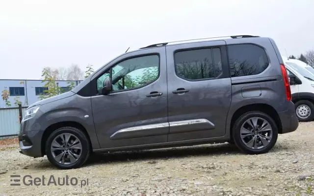 TOYOTA Proace City Verso 1.5 D-4D Family