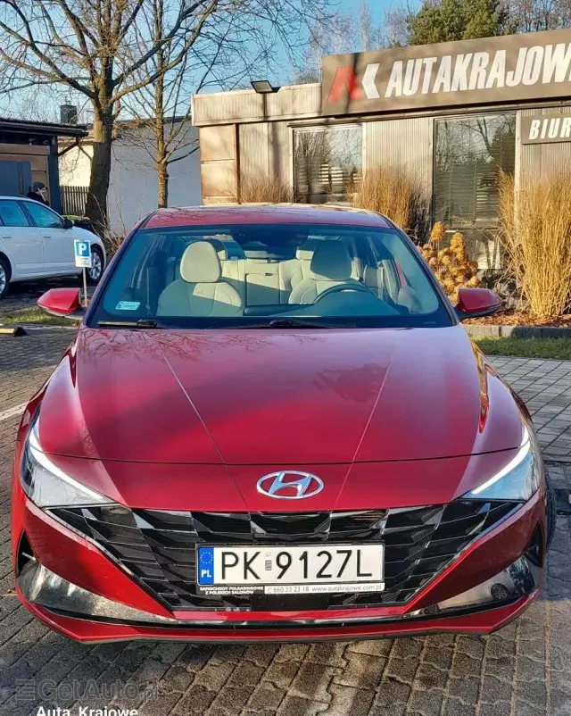 HYUNDAI Elantra 1.6 Executive CVT