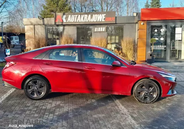 HYUNDAI Elantra 1.6 Executive CVT