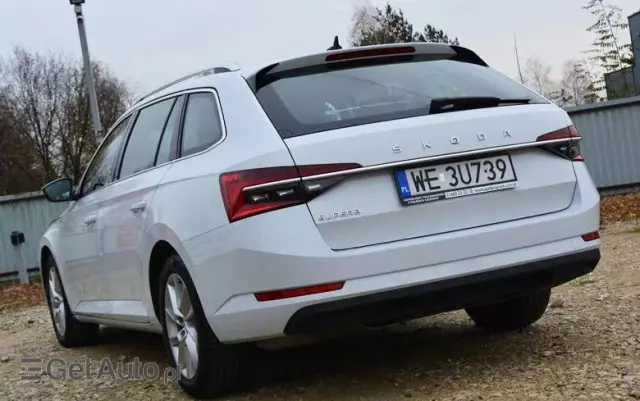 SKODA Superb 1.5 TSI Ambition DSG