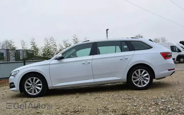 SKODA Superb 1.5 TSI Ambition DSG