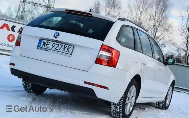 SKODA Octavia 1.5 TSI ACT Ambition DSG