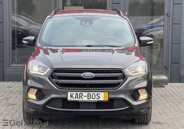 FORD Kuga 2.0 TDCi 4x4 ST-Line