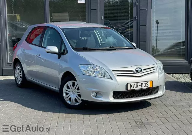 TOYOTA Auris 1.6 VVT-i Prestige