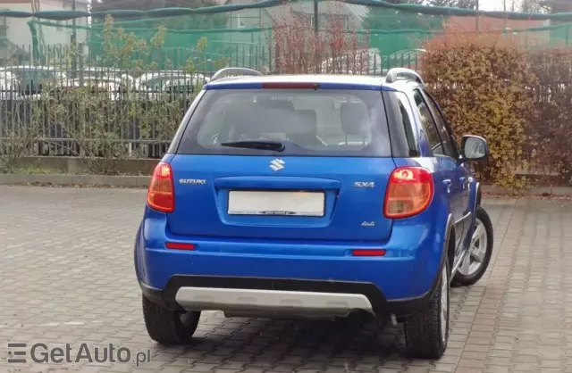 SUZUKI SX4 