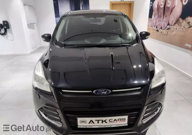 FORD Kuga 1.6 EcoBoost 2x4 Trend