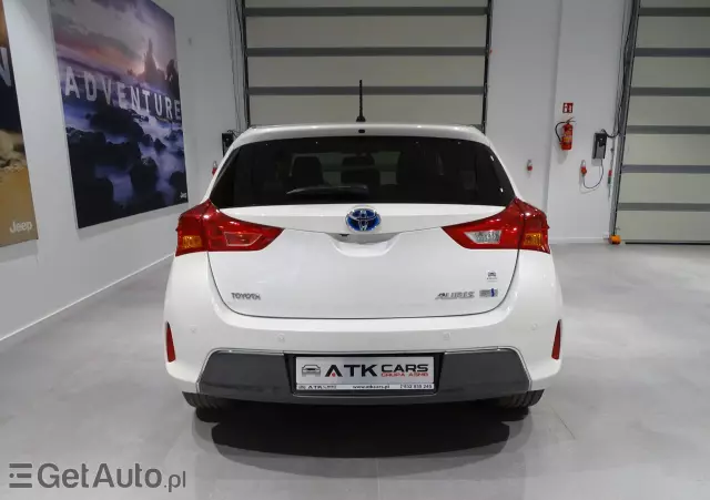 TOYOTA Auris 1.8 VVT-i Hybrid Automatik Comfort