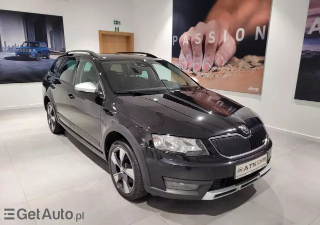 SKODA Octavia Scout 2.0 TDI 4x4 DSG