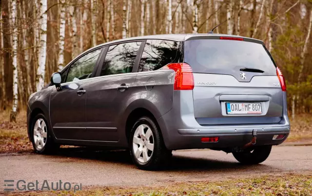 PEUGEOT 5008 2.0 HDi Business Line