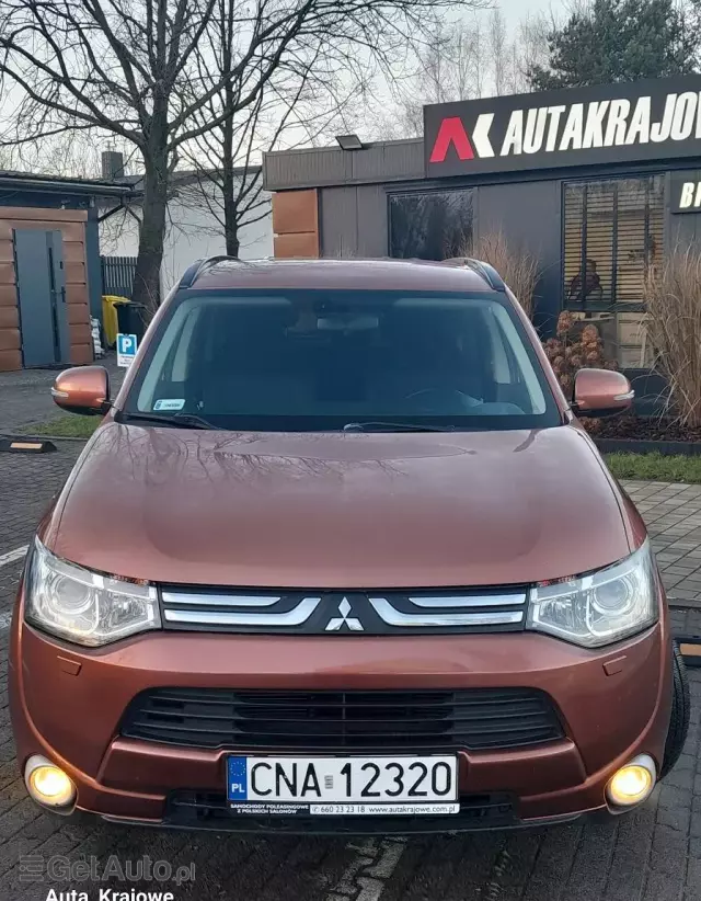 MITSUBISHI Outlander 2.0 Intense