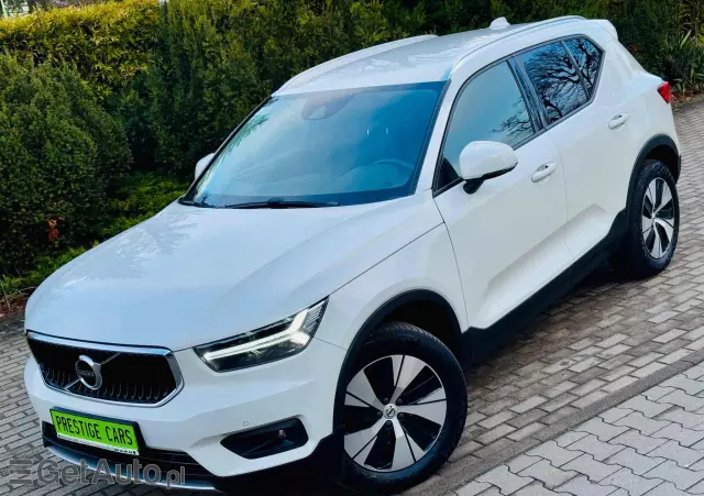 VOLVO XC 40 