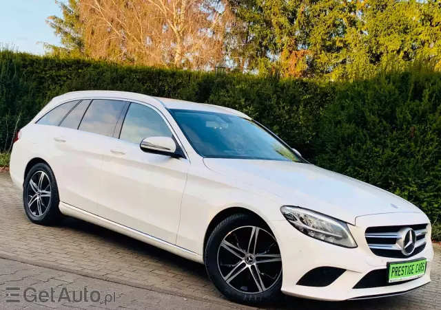 MERCEDES-BENZ Klasa C 220 d T 9G-TRONIC Exclusive