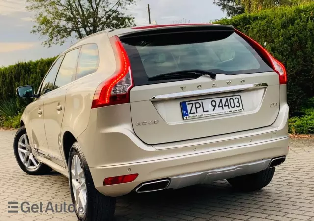 VOLVO XC 60 D4 Summum