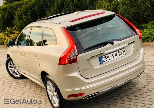 VOLVO XC 60 D4 Summum