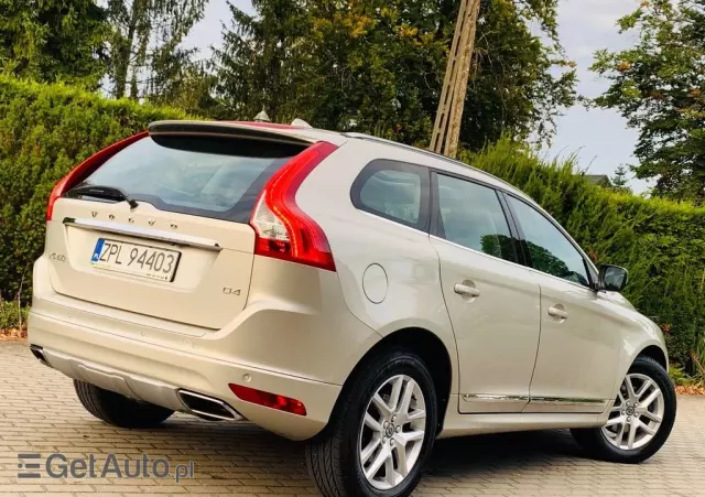 VOLVO XC 60 D4 Summum