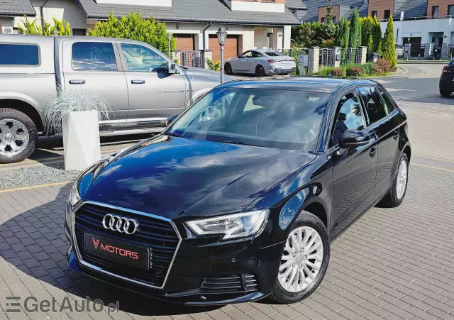 AUDI A3 1.6 TDI Sportback ultra Attraction