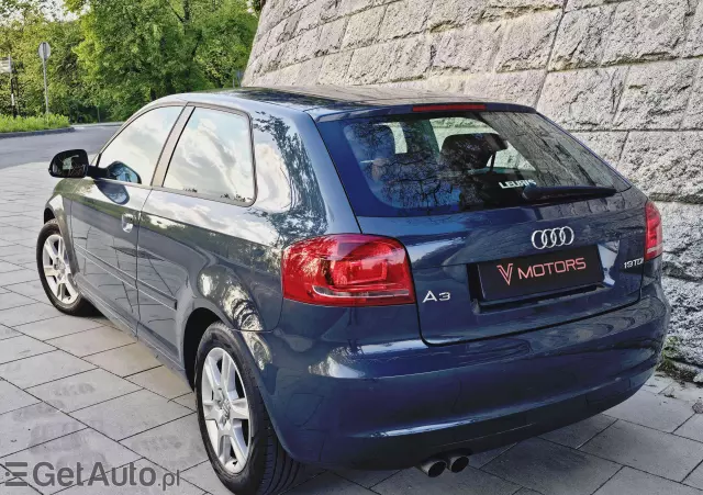 AUDI A3 1.9 TDI DPF Ambiente S tronic