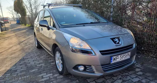 PEUGEOT 5008 2.0 HDi Business Line 7os