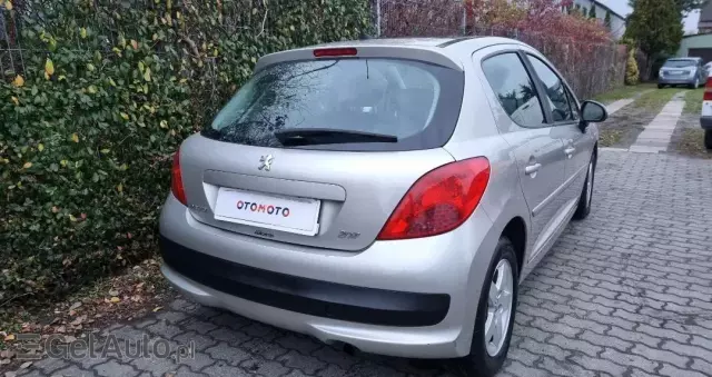 PEUGEOT 207 1.4 16V Trendy