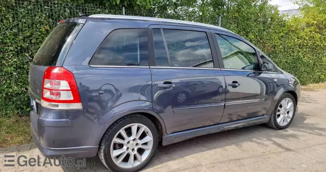 OPEL Zafira 1.9 CDTI Cosmo