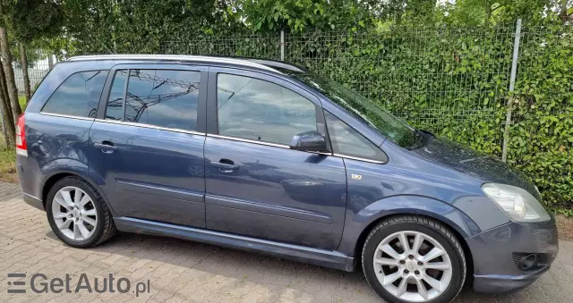 OPEL Zafira 1.9 CDTI Cosmo