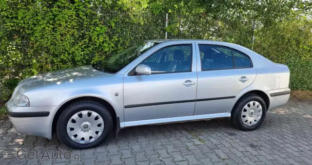 SKODA Octavia 1.8T Tour Plus