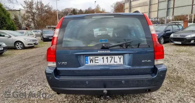 VOLVO V70 