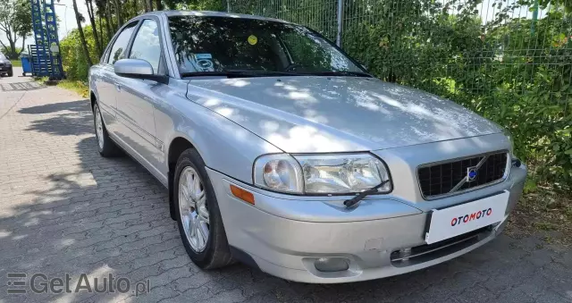 VOLVO S80 