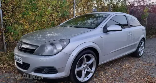 OPEL Astra III GTC 1.9 CDTI Cosmo