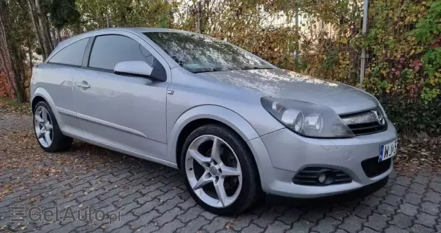 OPEL Astra III GTC 1.9 CDTI Cosmo