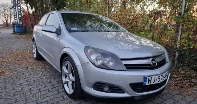 OPEL Astra III GTC 1.9 CDTI Cosmo