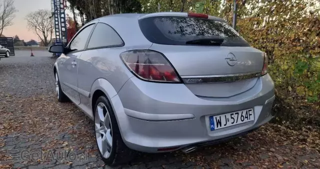 OPEL Astra III GTC 1.9 CDTI Cosmo