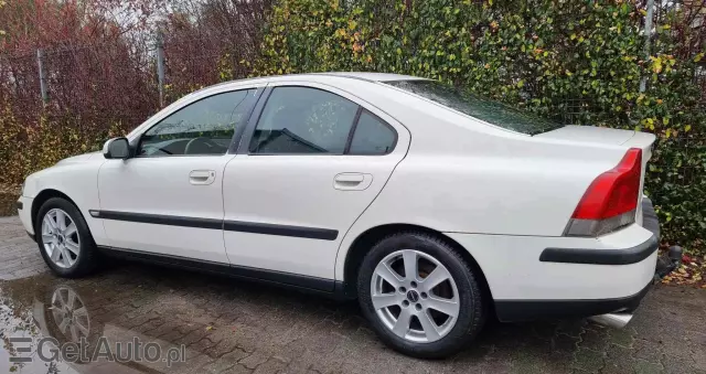 VOLVO S60 2.4i Optima