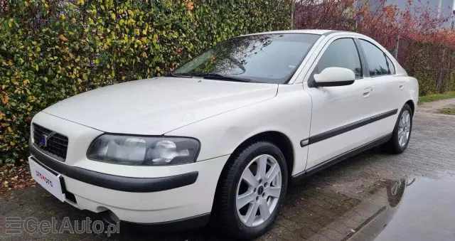 VOLVO S60 2.4i Optima