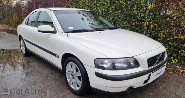 VOLVO S60 2.4i Optima