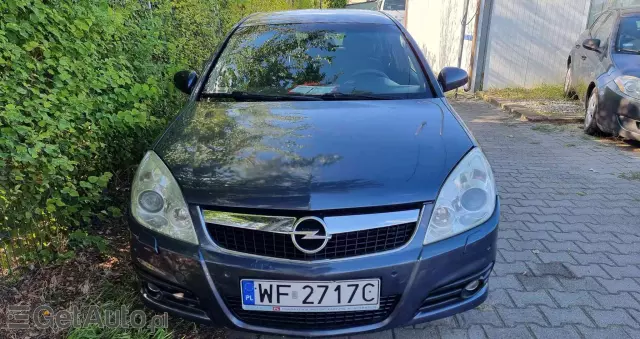 OPEL Vectra 1.9 CDTI Cosmo ActiveSelect