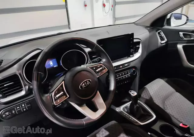 KIA XCeed 1.5 T-GDI M