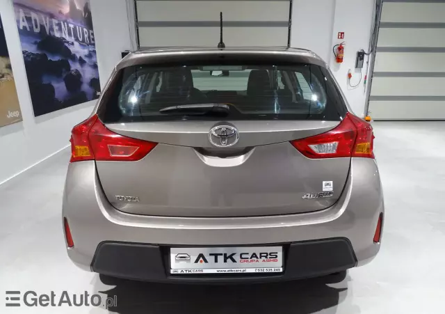 TOYOTA Auris 1.33 VVT-i Active