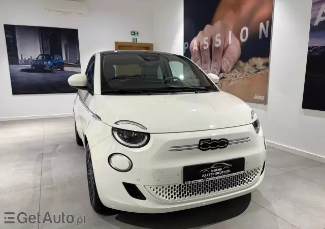 FIAT 500e 