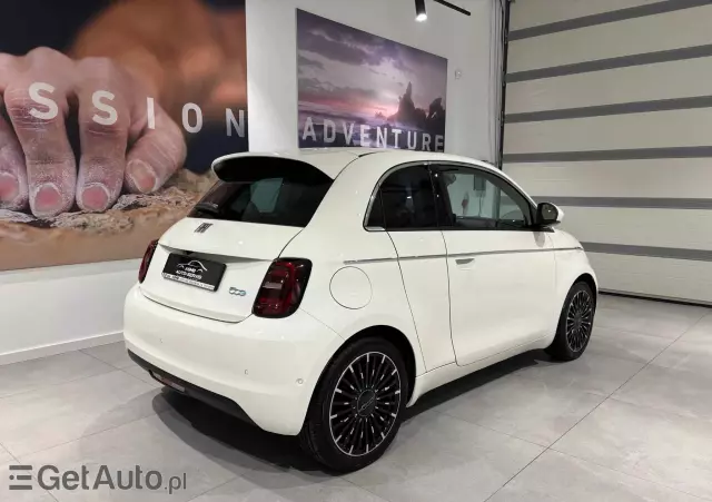 FIAT 500e 