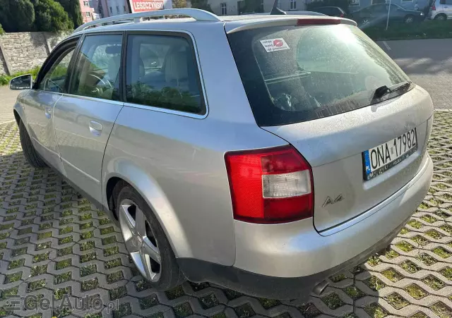 AUDI A4 Avant 2.0