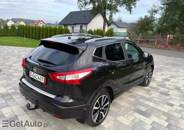 NISSAN Qashqai 1.6 DCi Tekna+ Xtronic