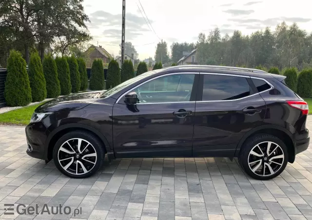 NISSAN Qashqai 1.6 DCi Tekna+ Xtronic