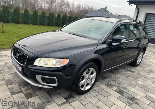 VOLVO XC 70 D5 AWD Automatik Summum